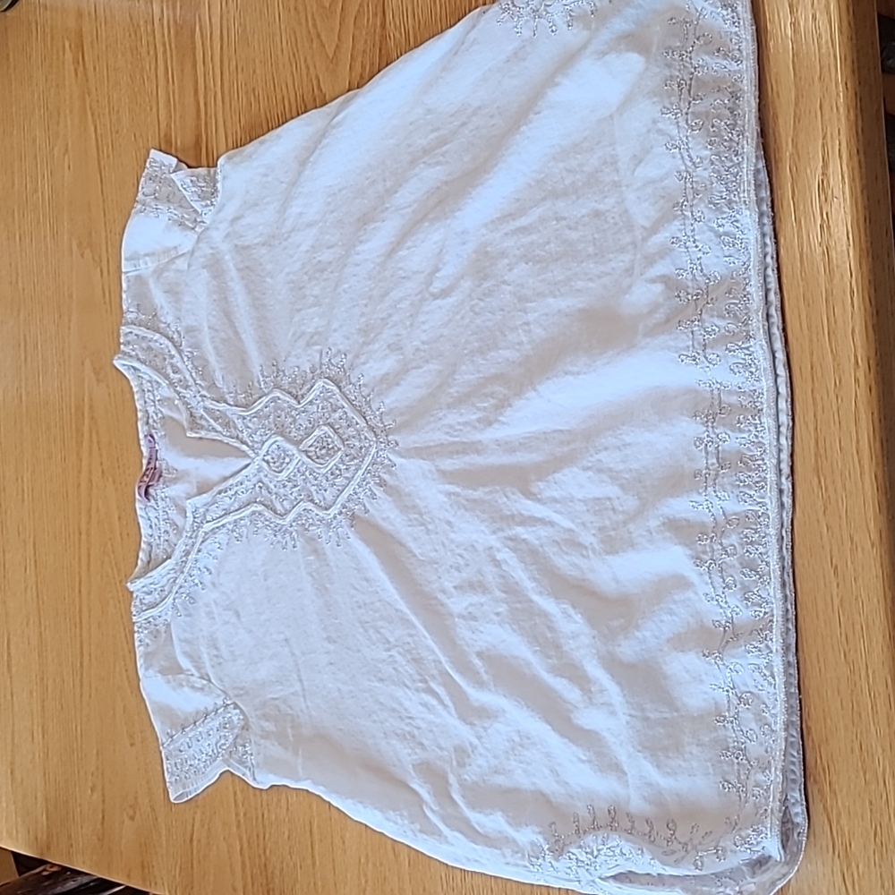 Calypso St. Barth white with silver embroidery woven shirt.